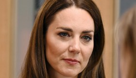 Kate Middleton indossa la giacca perfetta ed evita l’imbarazzo