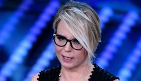 Serale di Amici, quando va in onda la finale e chi vincerà (secondo noi)