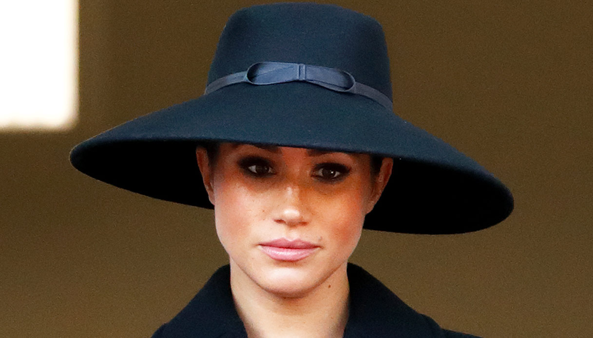 Meghan Marke in lutto: taglia i ponti con tutti