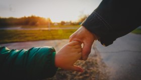 Guerra, l’odissea di nonna Elena: dall’Ucraina alla Russia per ritrovare il suo nipotino