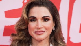 Rania di Giordania, il gesto che mette fine a un incubo: salvo suo marito