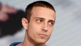 Le Iene, il monologo di Sangiovanni sulla terapia: “Chiedere aiuto non è debolezza”