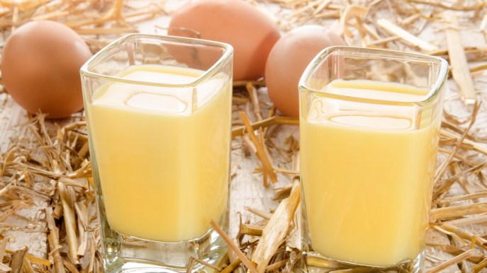 Uovo liquido, l’ultima tendenza in cucina: vantaggi, differenze e come usarlo
