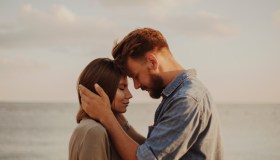 Ci siamo davvero innamorati o siamo solo stanchi di stare da soli?