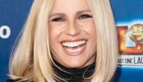 Michelle Hunziker dea in nero: il commento della figlia Aurora è dolcissimo