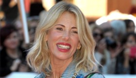 Alessia Marcuzzi riunisce la famiglia (e sorride con l’ex Facchinetti): tutti insieme per Mia