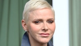 Charlene di Monaco, occhiali scuri e sguardi assenti: con Alberto è finita