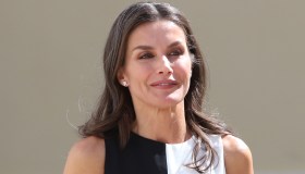Letizia di Spagna, l’abito da Regina costa meno di 50 euro