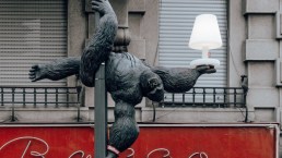 FuoriSalone 2022, King Kong fa la pole dance: dove vederlo