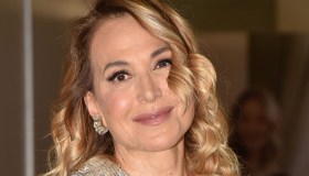 “Pomeriggio Cinque” chiude, l’addio di Barbara D’Urso non lascia spazio a dubbi