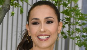 Le star vanno in vacanza: i look di mamme e figlie in coordinato sono adorabili