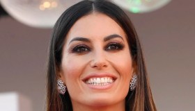 Elisabetta Gregoraci: “si spoglia” in tv per una buona causa
