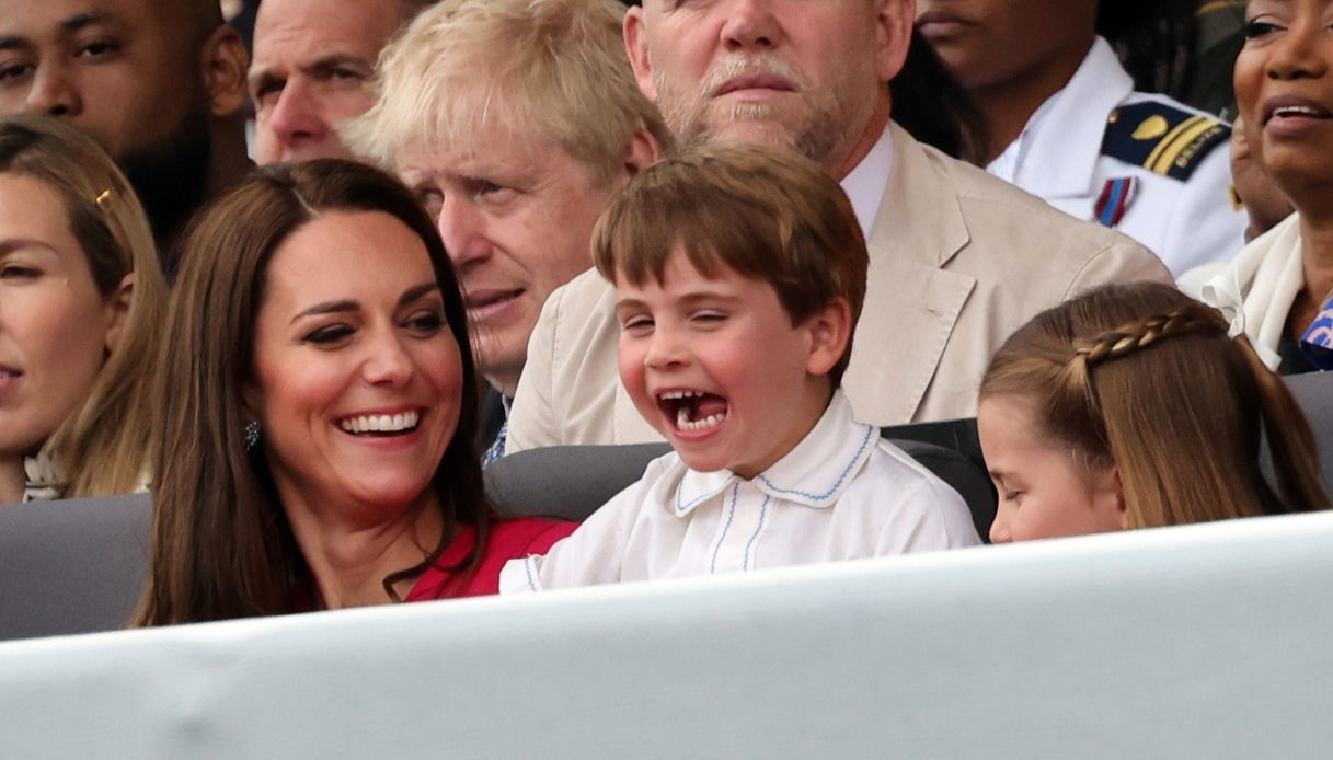 Giubileo della Regina, Kate Middleton con i figli Louis e Charlotte