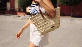 Borse di paglia, il must have estivo: ecco quelle da non lasciarsi scappare