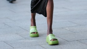 Chunky mules: le mules hanno la suola altissima!