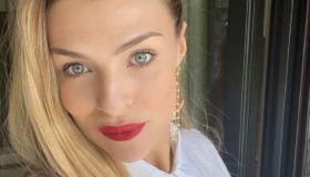 “Pazza di voi”, la dedica su Instagram di Cristina Chiabotto a marito e figlia