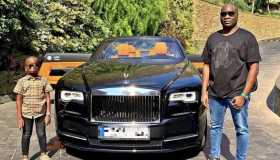 È il miliardario più giovane al mondo: chi è suo padre e a quanto ammonta il patrimonio