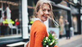 Noi donne nasciamo intere