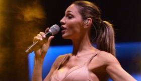 Anna Tatangelo, il top lingerie che solo lei indossa così