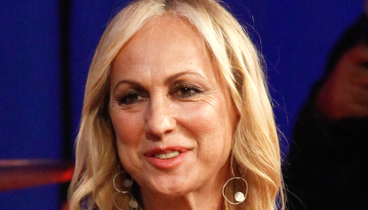 “Amici 22”, è mistero sul fidanzato della Celentano: Rudy Zerbi si sbilancia