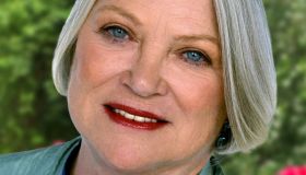 Addio a Louise Fletcher: l’amore per i figli, la lingua dei segni e quell’Oscar che ha fatto storia