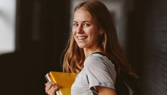 5 cose da sapere prima di iniziare una relazione poliamorosa