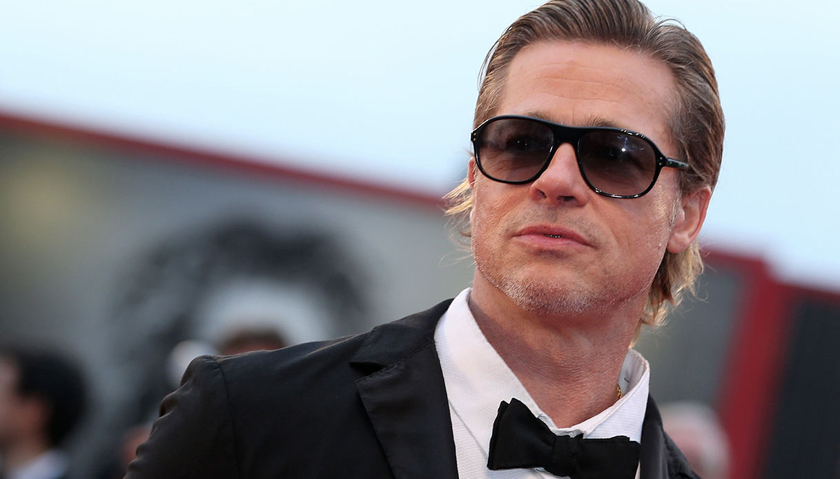 Brad Pitt sul red carpet di Blonde a Venezia