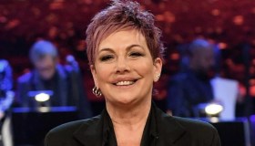 Donatella Milani in ospedale dopo un incidente: come sta la cantante