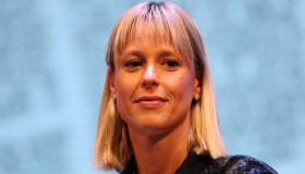 Federica Pellegrini riceve la laurea honoris causa con una tesi dedicata alle donne