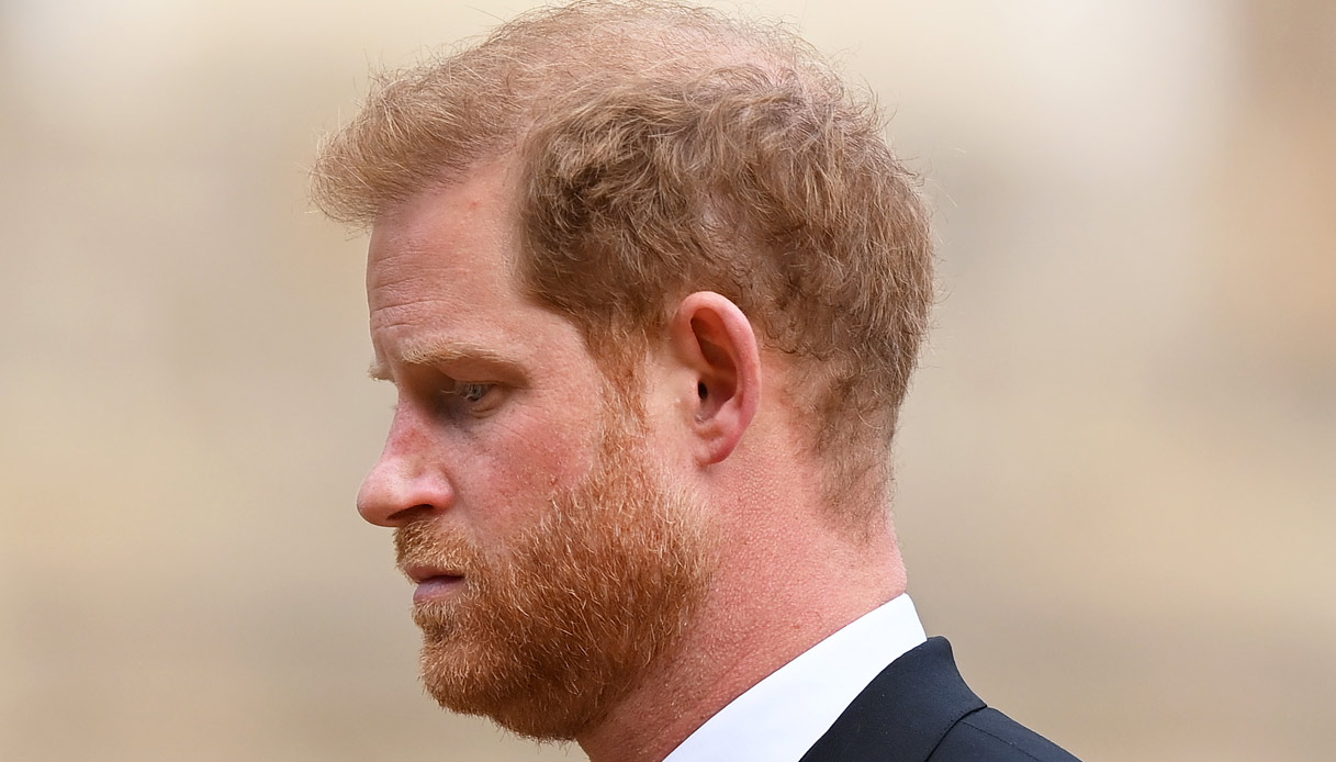 Harry costretto a pagare una cifra esorbitante per la morte della Regina