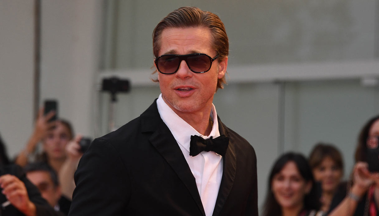 Brad Pitt sul red carpet di Blonde a Venezia