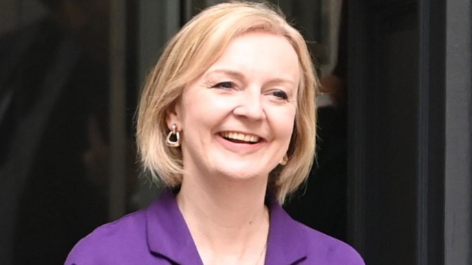 Chi è Liz Truss, la nuova premier britannica e cosa fa suo marito