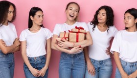 Test: Quanto ti invidiano le amiche?