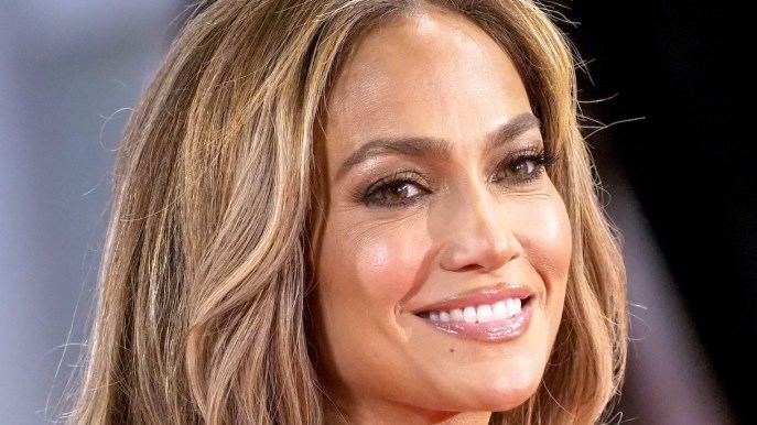 Jennifer Lopez ama questa crema contorno occhi che puoi acquistare online