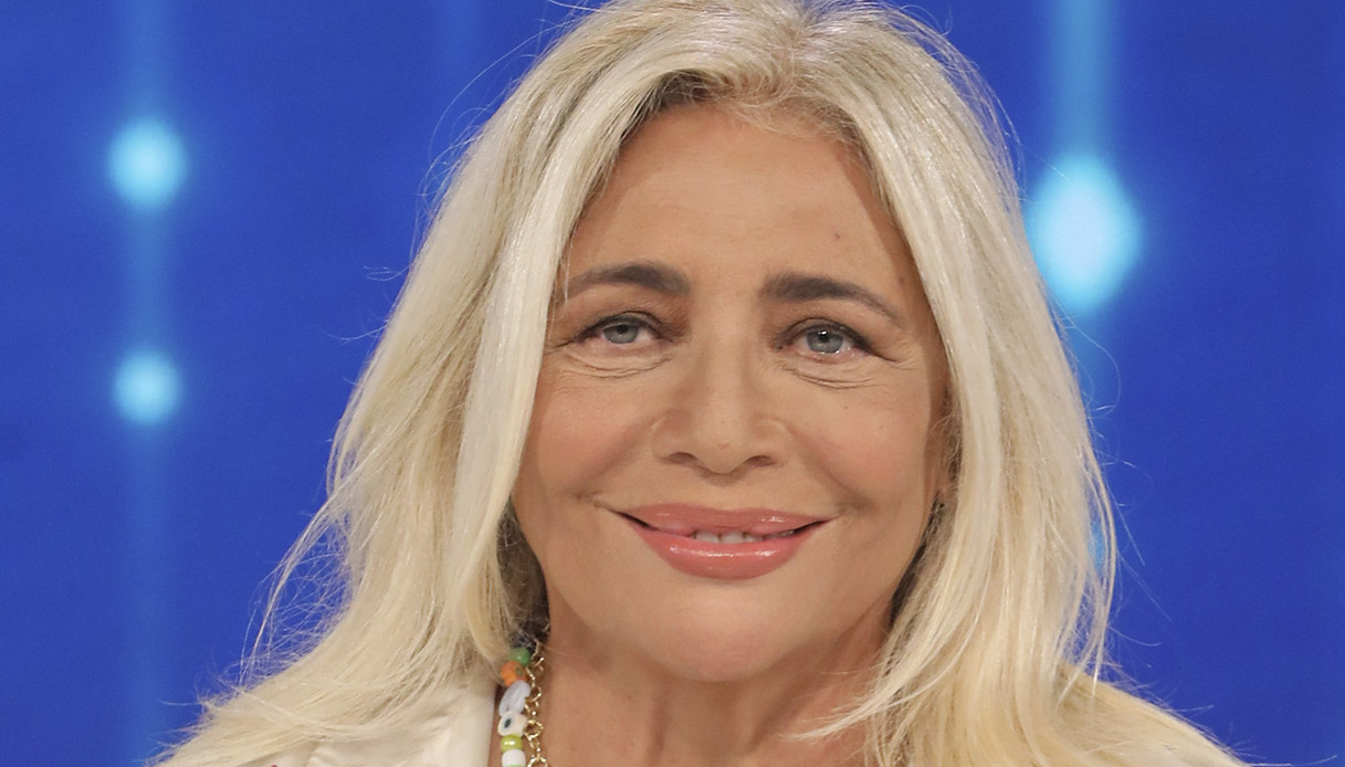 Mara Venier su Instagram: foto in gondola per il compleanno