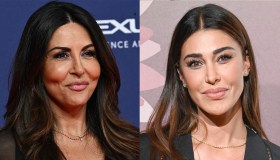 “Tu Si Que Vales”, Belen impeccabile con l’abito foulard. Ma Ferilli osa col tacco fluo