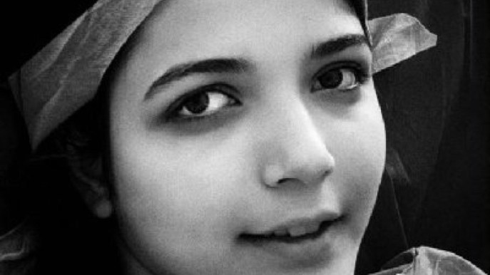 Si è rifiutata di cantare l’inno: Asra Panahi è stata uccisa dalla polizia in Iran