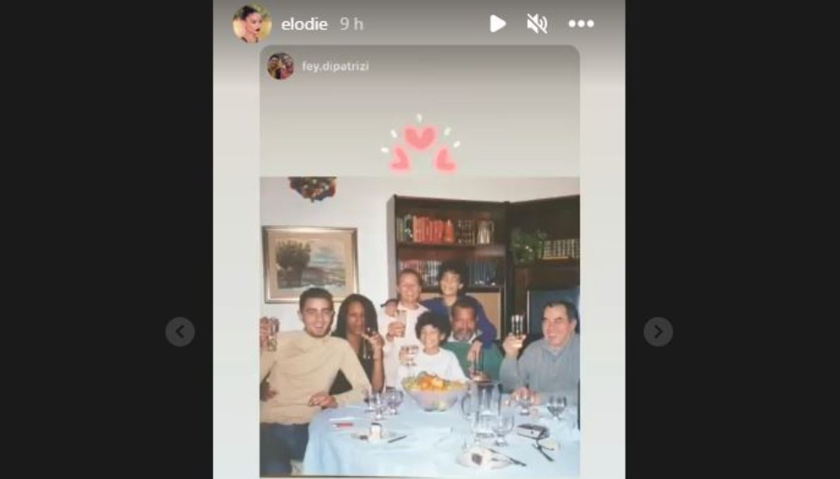 Elodie su Instagram: la foto con la famiglia