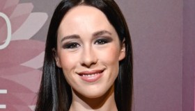 Aurora Ramazzotti incinta: “Il glam che mi fa dimenticare che non mi entrano più le scarpe”