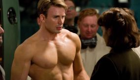 La trasformazione di Chris Evans in Capitan America