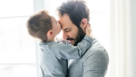 “Adotta un padre”, il progetto che ascolta il grido disperato dei papà