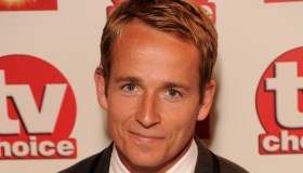 Il conduttore Jonnie Irwin licenziato dopo la diagnosi di tumore: “Ho il cuore in pezzi”