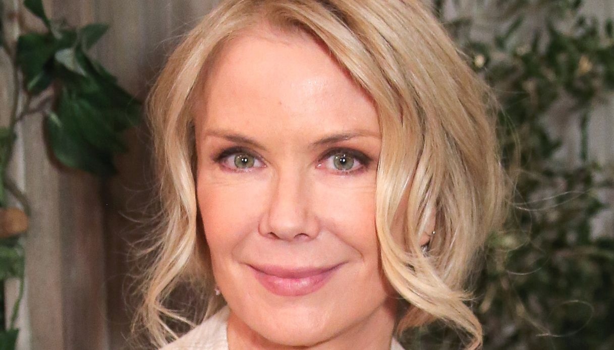 Katherine Kelly Lang: “Mio papà è morto in due mesi”. La confessione a “Verissimo”