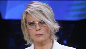 Maria De Filippi nel mirino: “Allievi raccomandati”. Scoppia il caso ad “Amici”