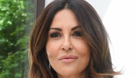 “Tu Sì Que Vales”, Sabrina Ferilli conquista la finale. Look in bianco da favola (e si esibisce)