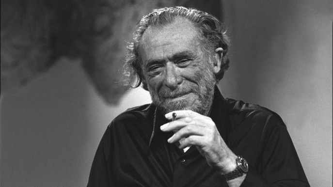 Charles Bukowski, la schiavitù del lavoro e il coraggio di essere liberi
