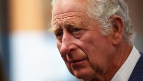 Re Carlo in difficoltà: la sua speranza prima dell’incoronazione