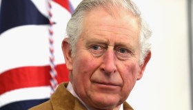 “Mostriamo al mondo chi siamo”: Re Carlo sperpera e fa infuriare gli inglesi