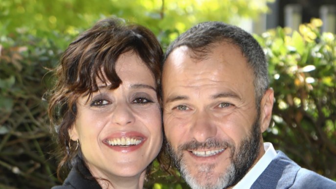 Vanessa Scalera sposa (con l’inganno) Massimiliano Gallo