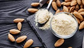 Farina di mandorle, a cosa serve e come farla in casa